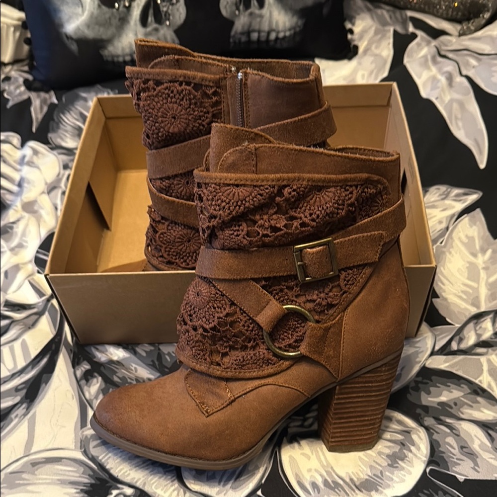 Brown Lace Ankle Boots - Picture 1 of 7